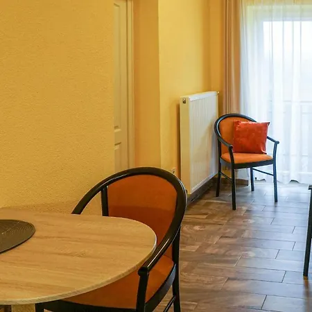 Stunning In W/ 1 Bedrooms Apartmán Hévíz
